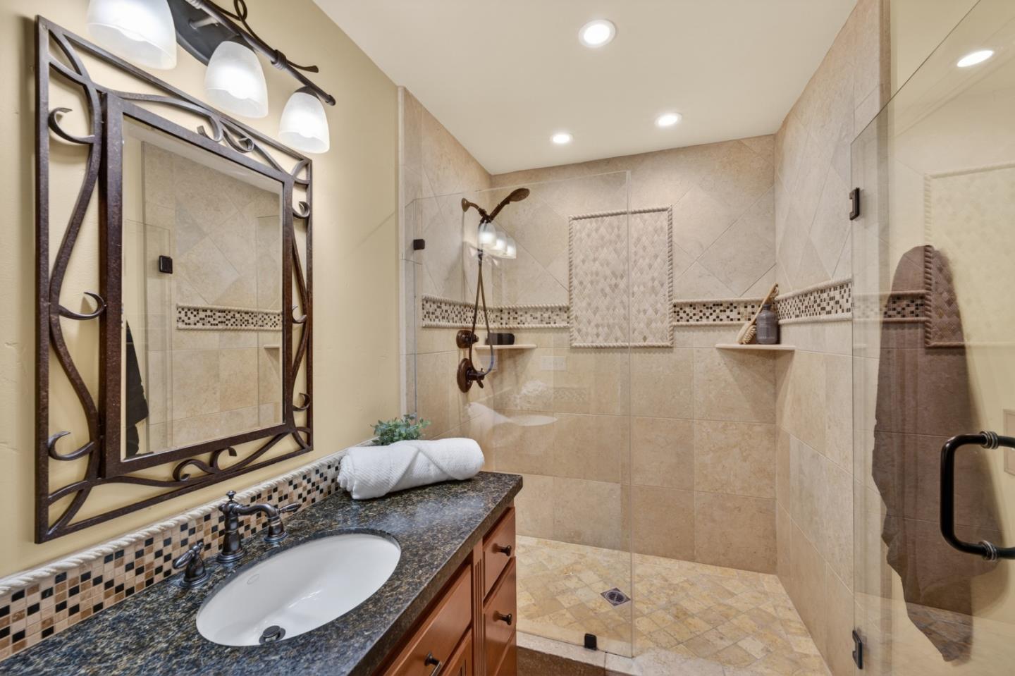 19094 Saratoga Glen Place