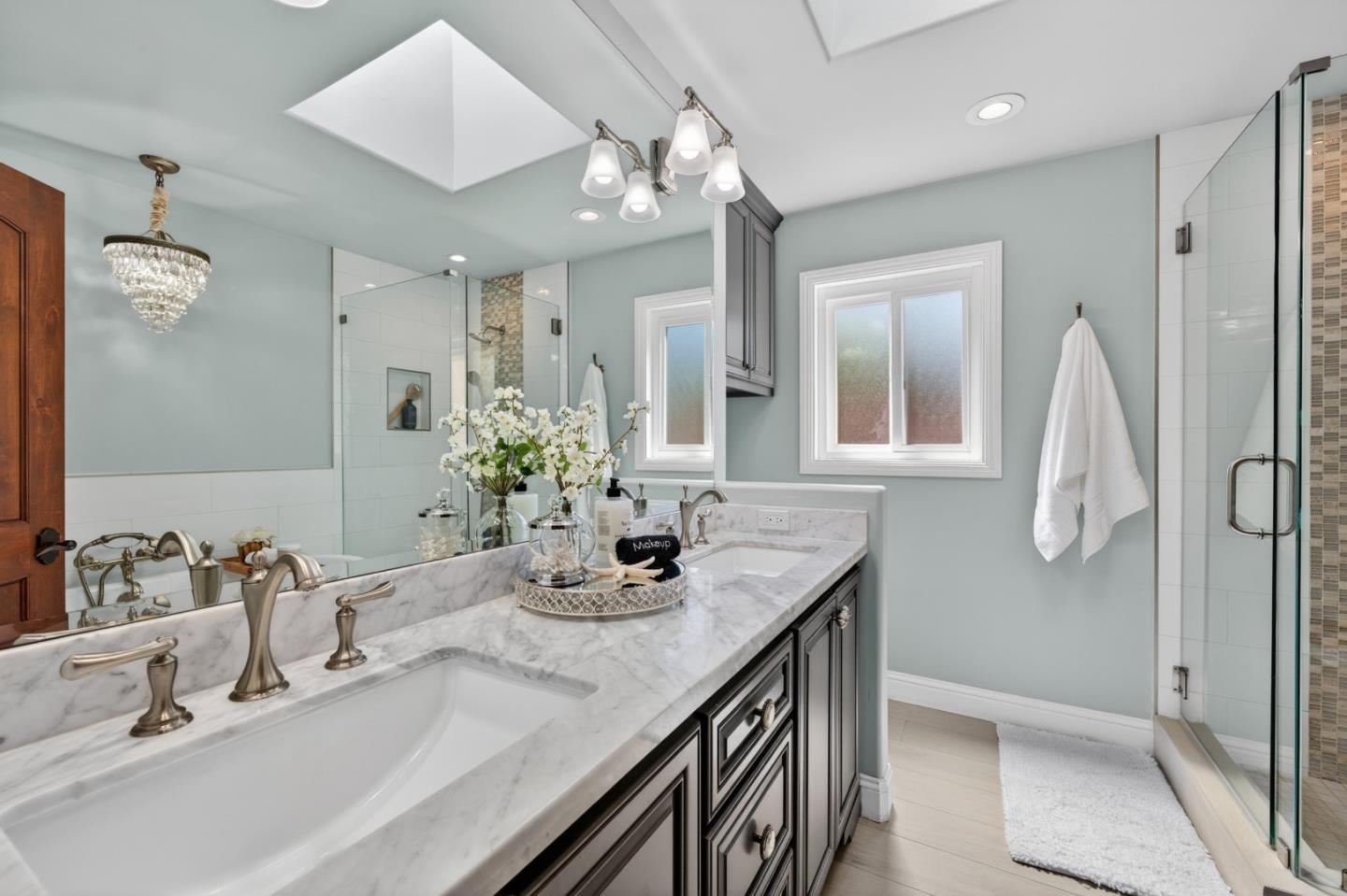 19094 Saratoga Glen Place