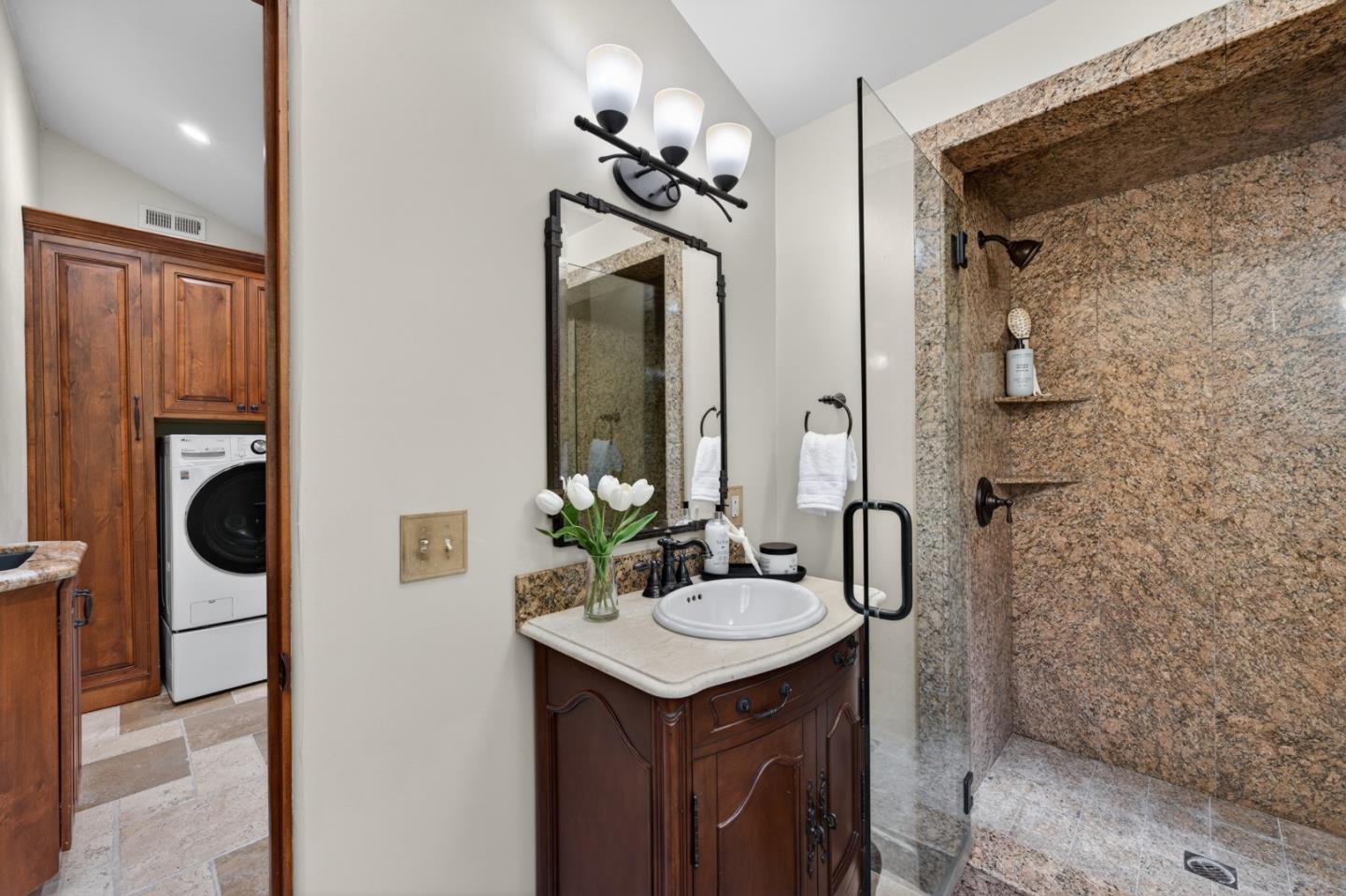 19094 Saratoga Glen Place