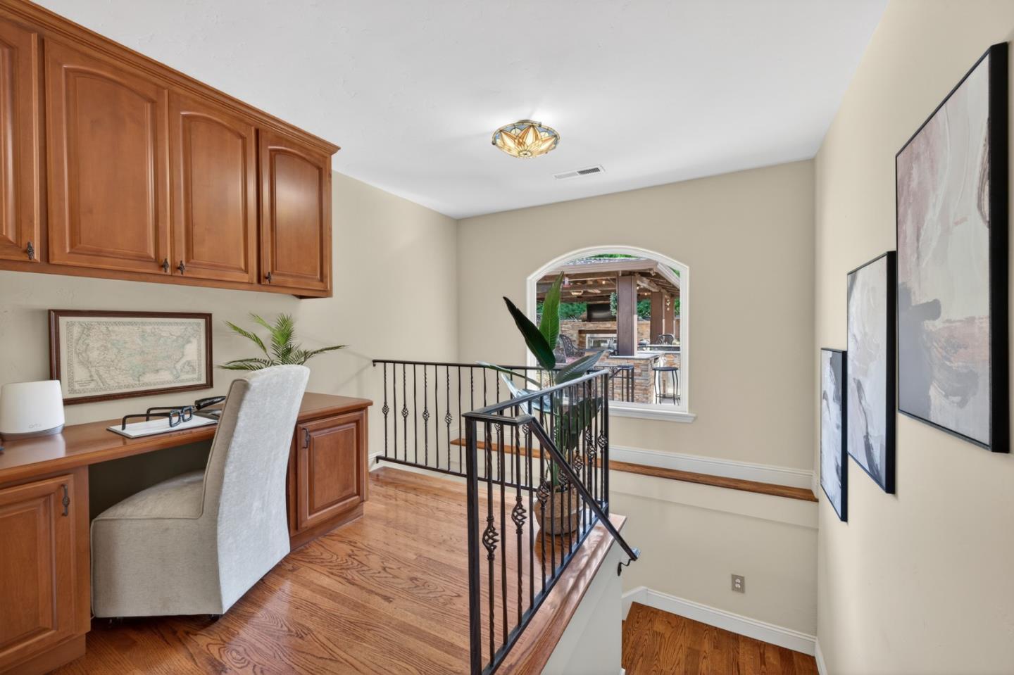 19094 Saratoga Glen Place