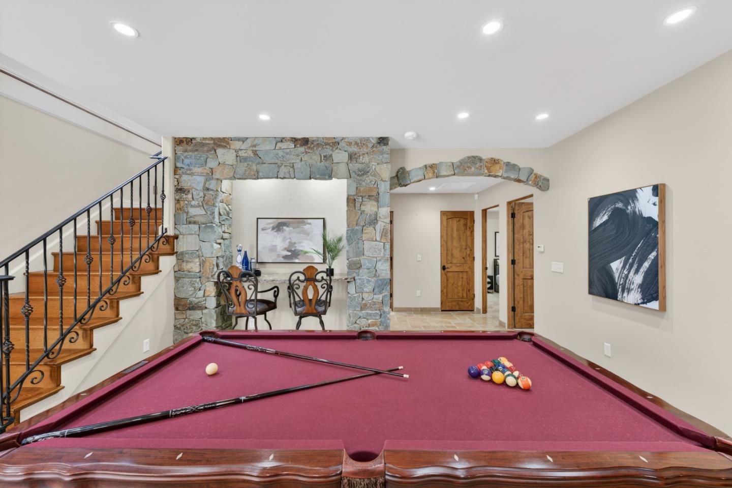 19094 Saratoga Glen Place