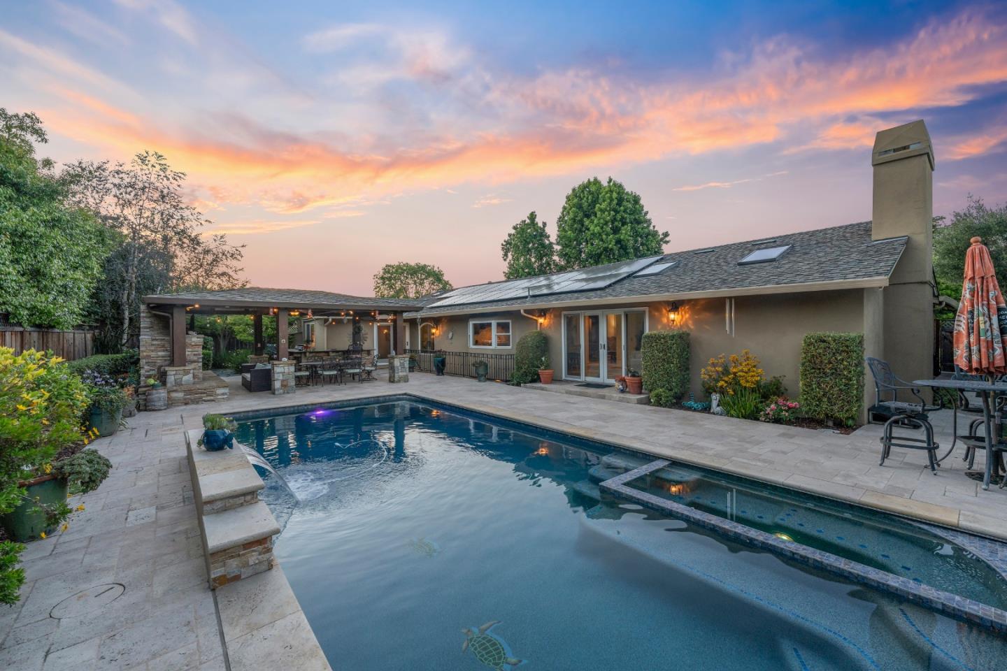 19094 Saratoga Glen Place