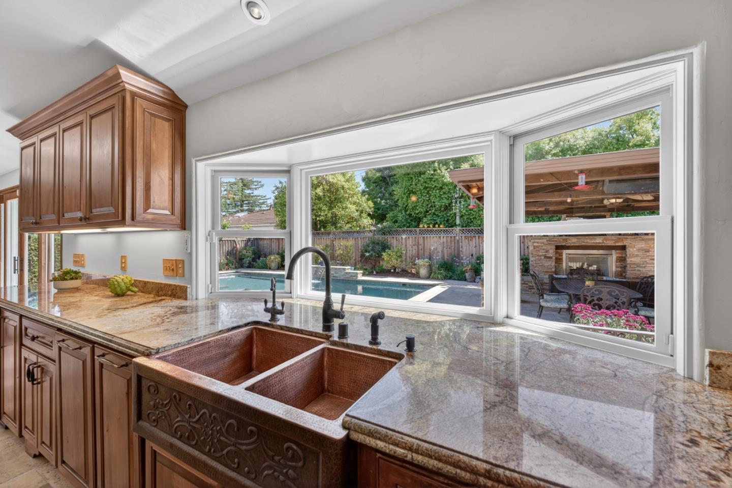 19094 Saratoga Glen Place