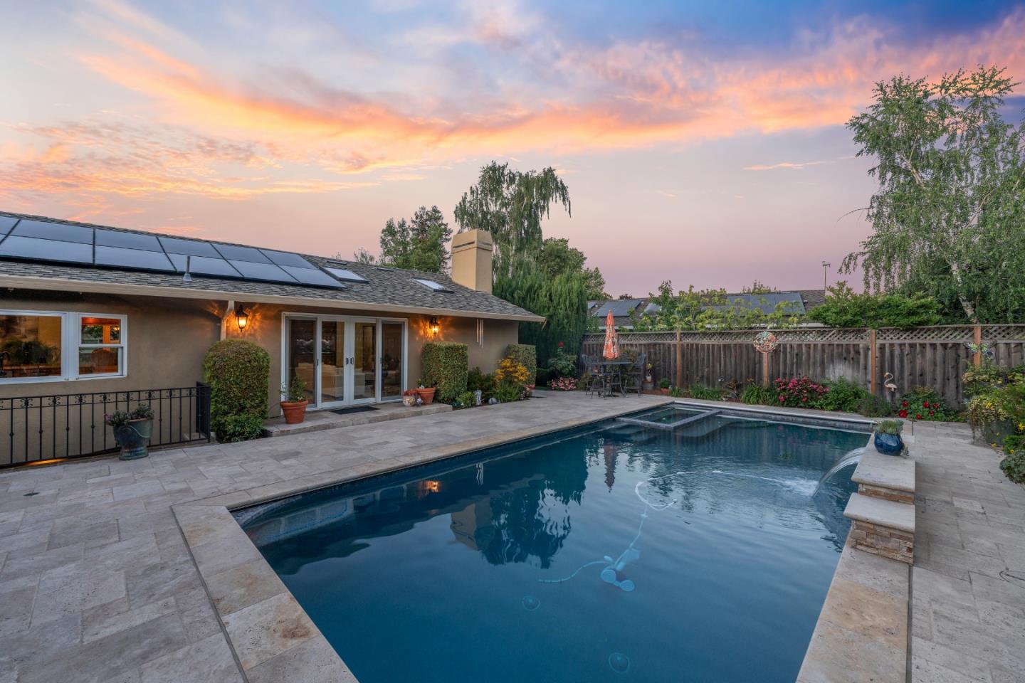 19094 Saratoga Glen Place