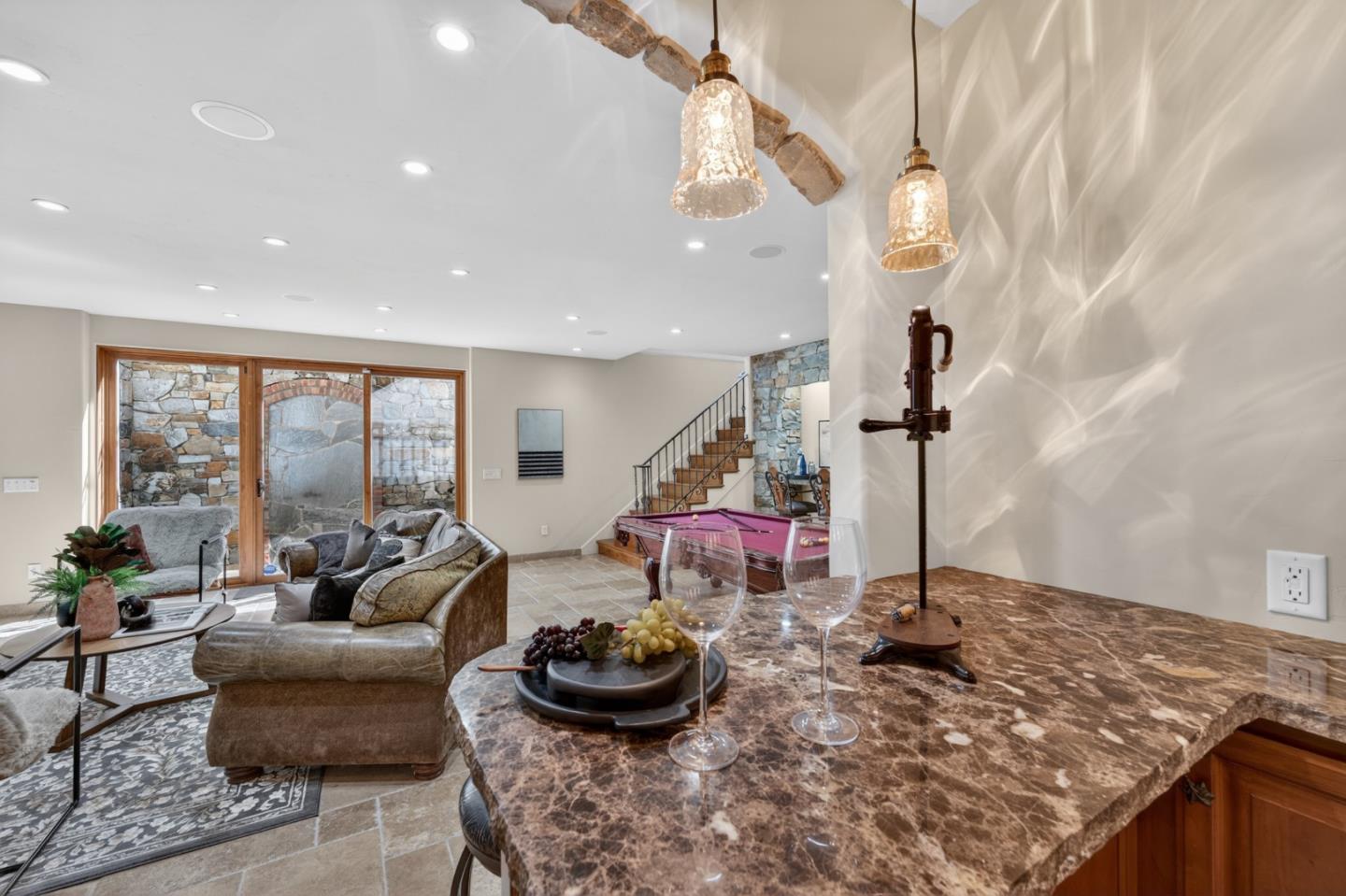 19094 Saratoga Glen Place