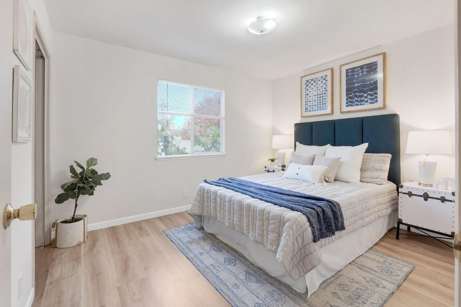 2056 Imperial Avenue