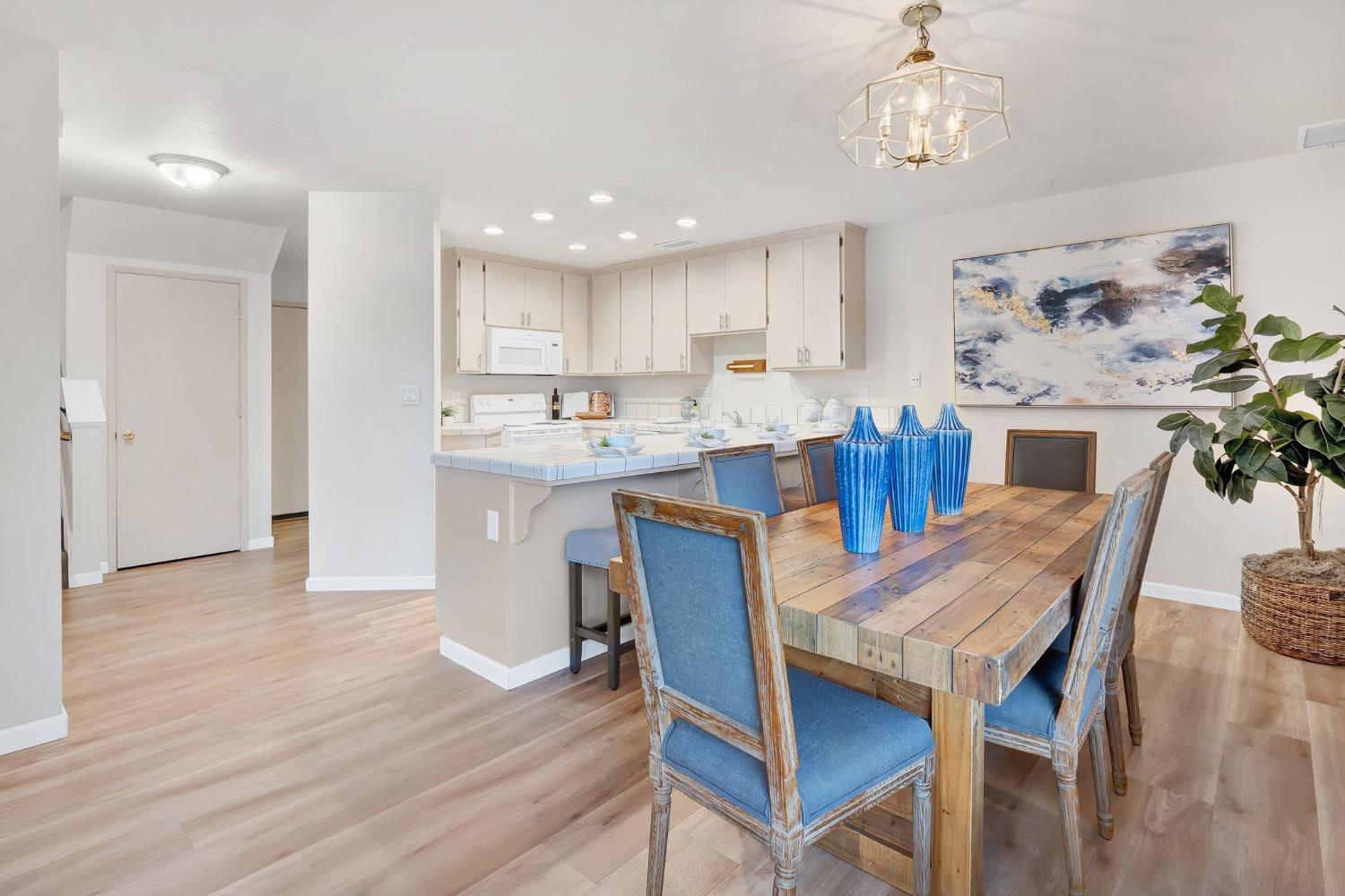 2056 Imperial Avenue