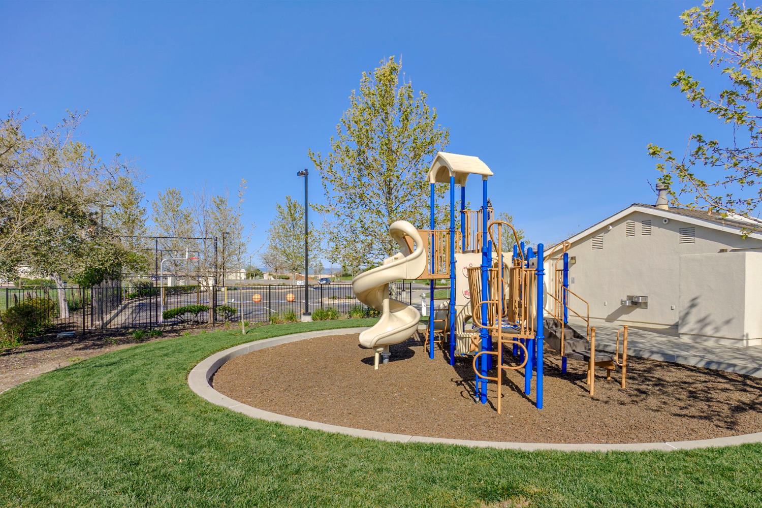 34070 Canvas Back Street