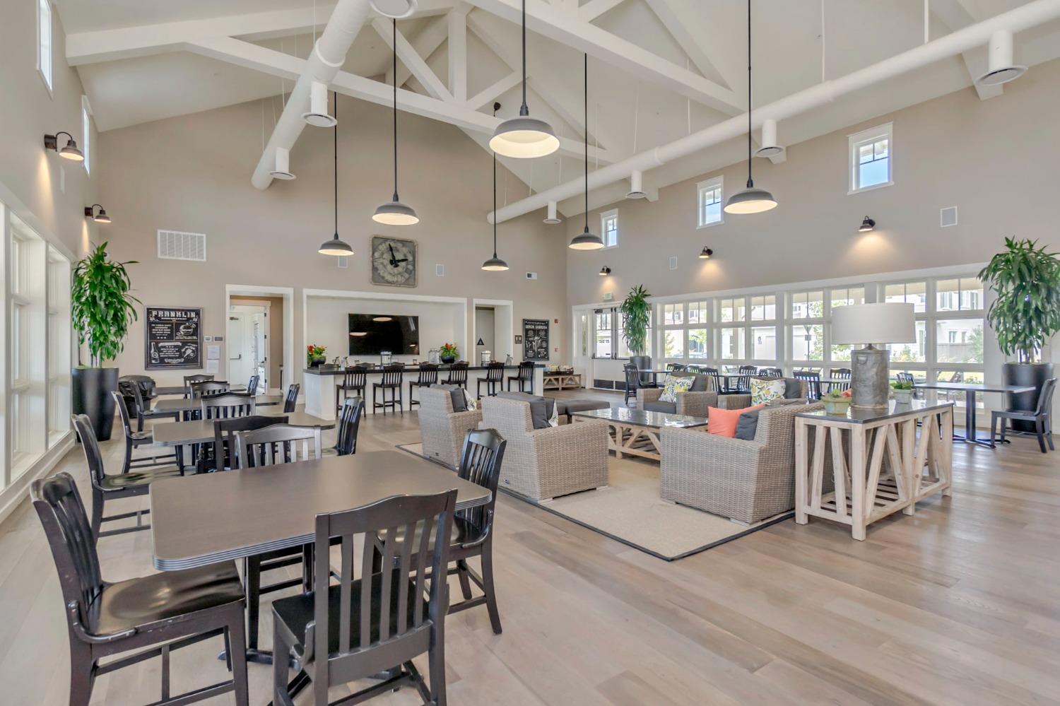 1000 Berryessa Lane 415