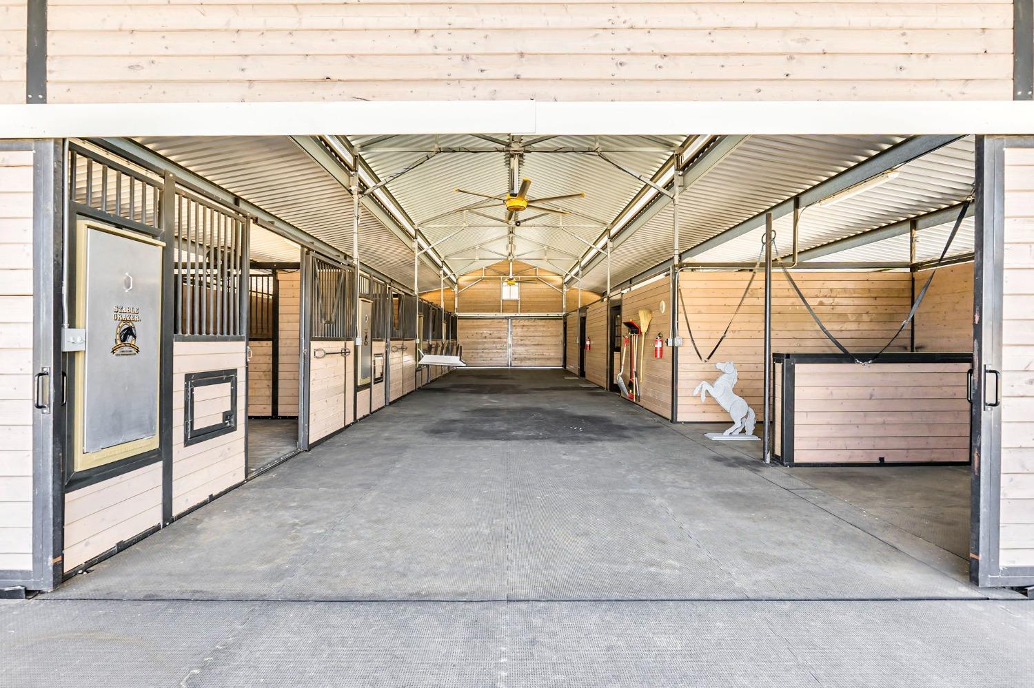 34718 Corcoran Hill Lane