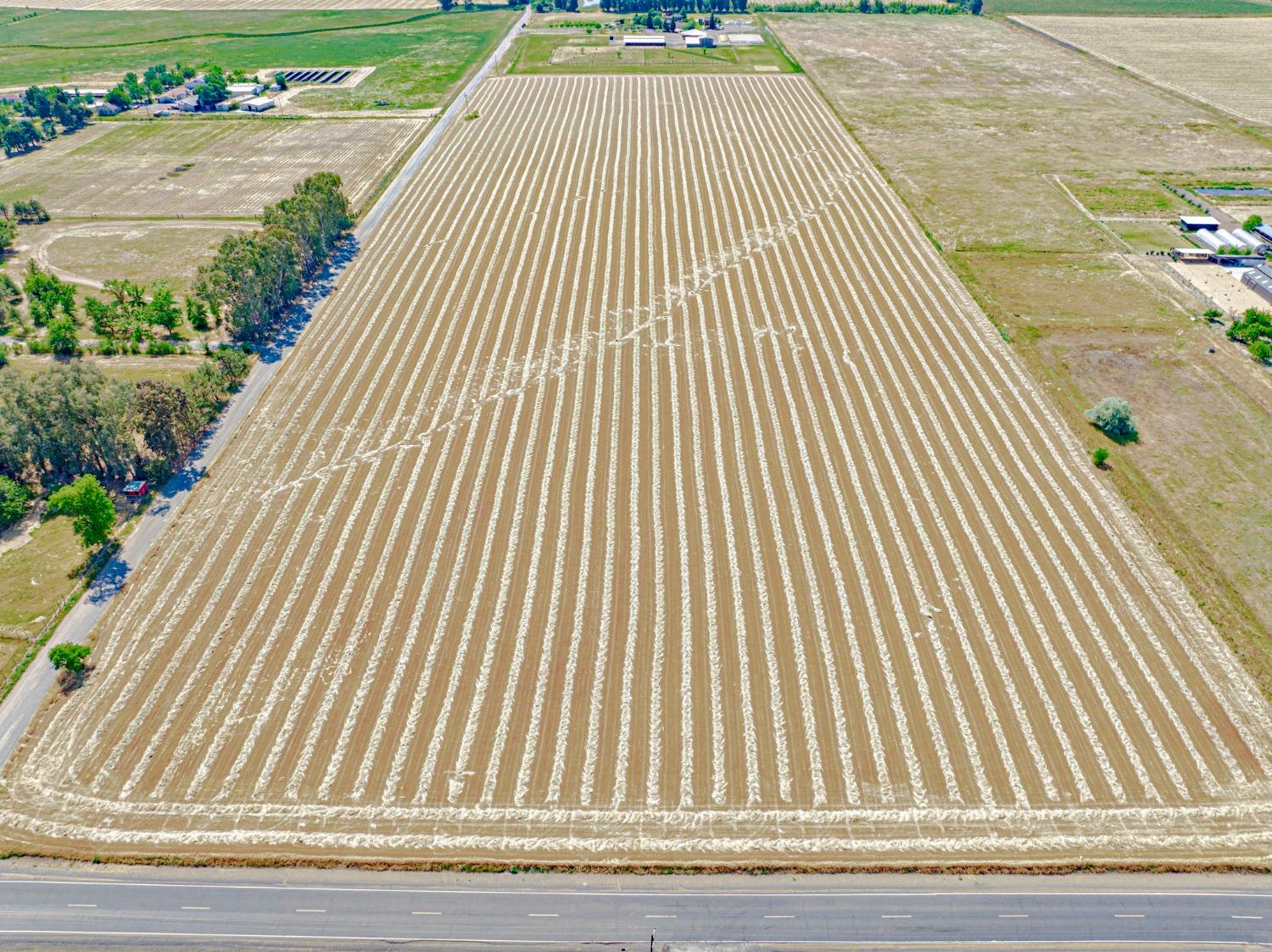 34718 Corcoran Hill Lane