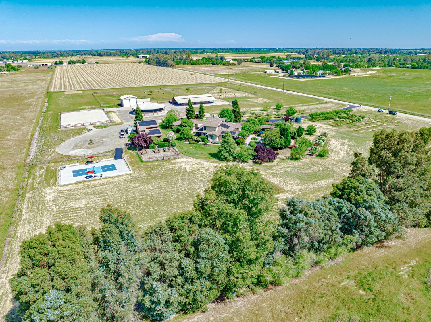 34718 Corcoran Hill Lane