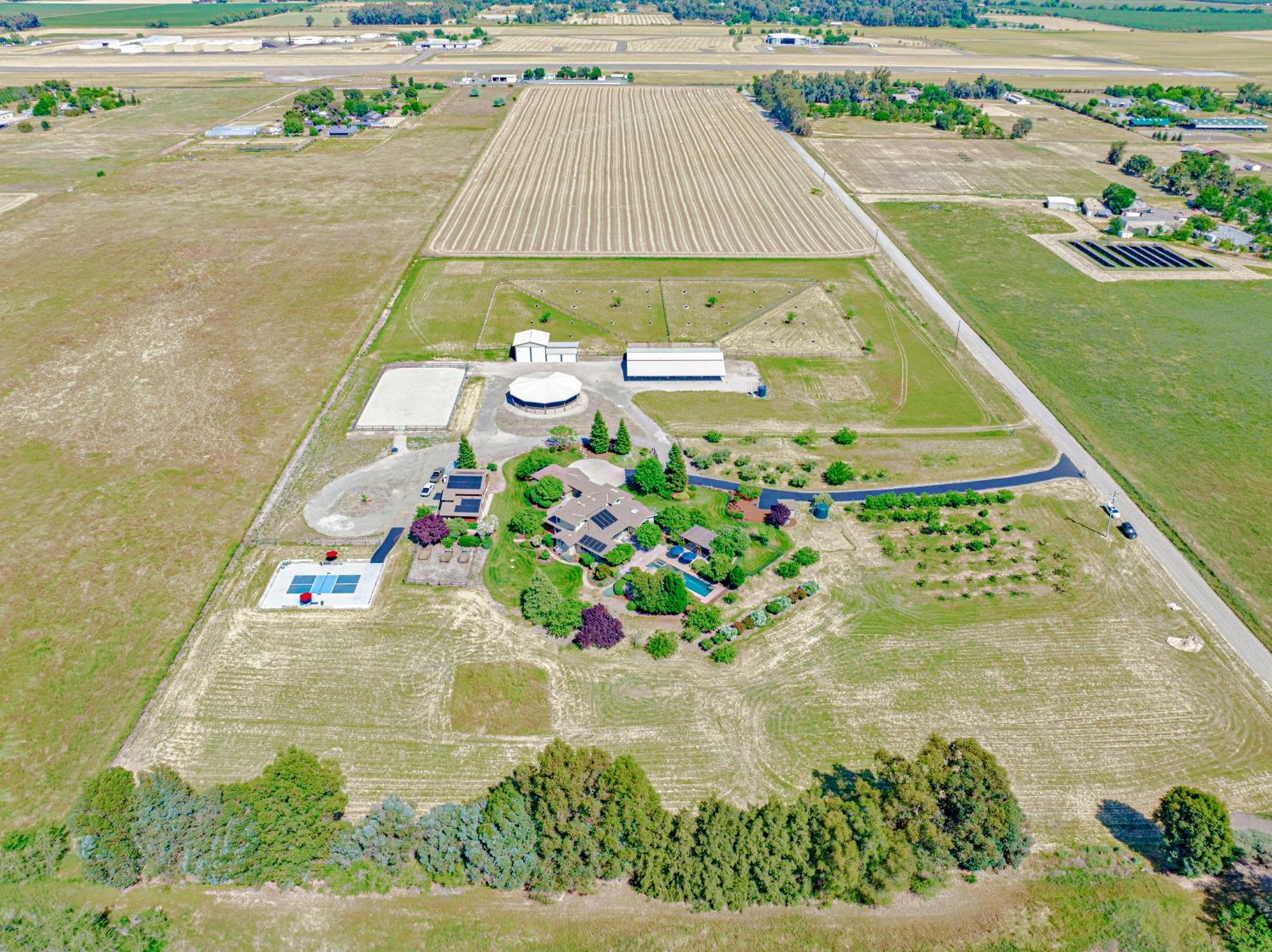 34718 Corcoran Hill Lane