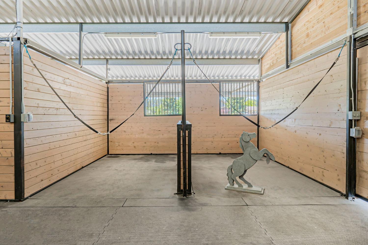 34718 Corcoran Hill Lane