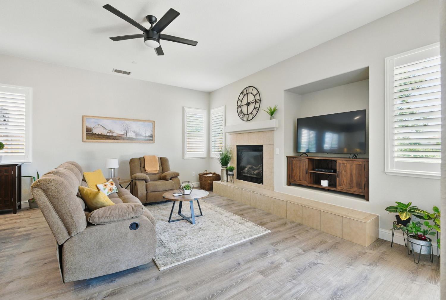 33887 Mallard Street