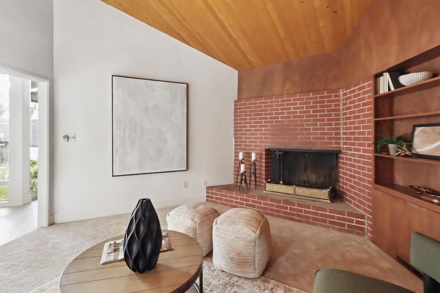 755 Elmwood Drive
