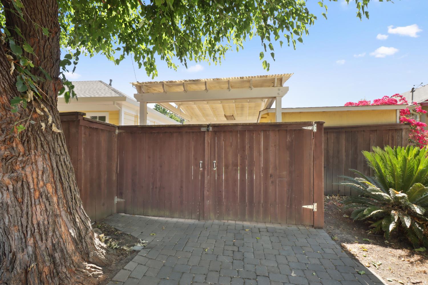 923 3rd Street