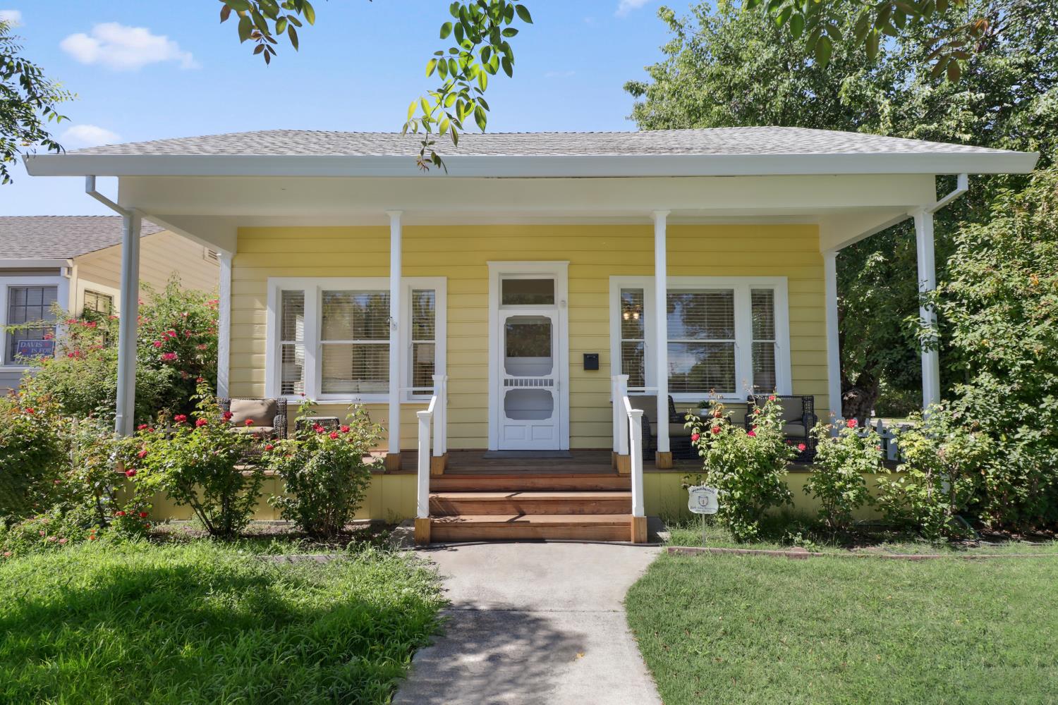 923 3rd Street