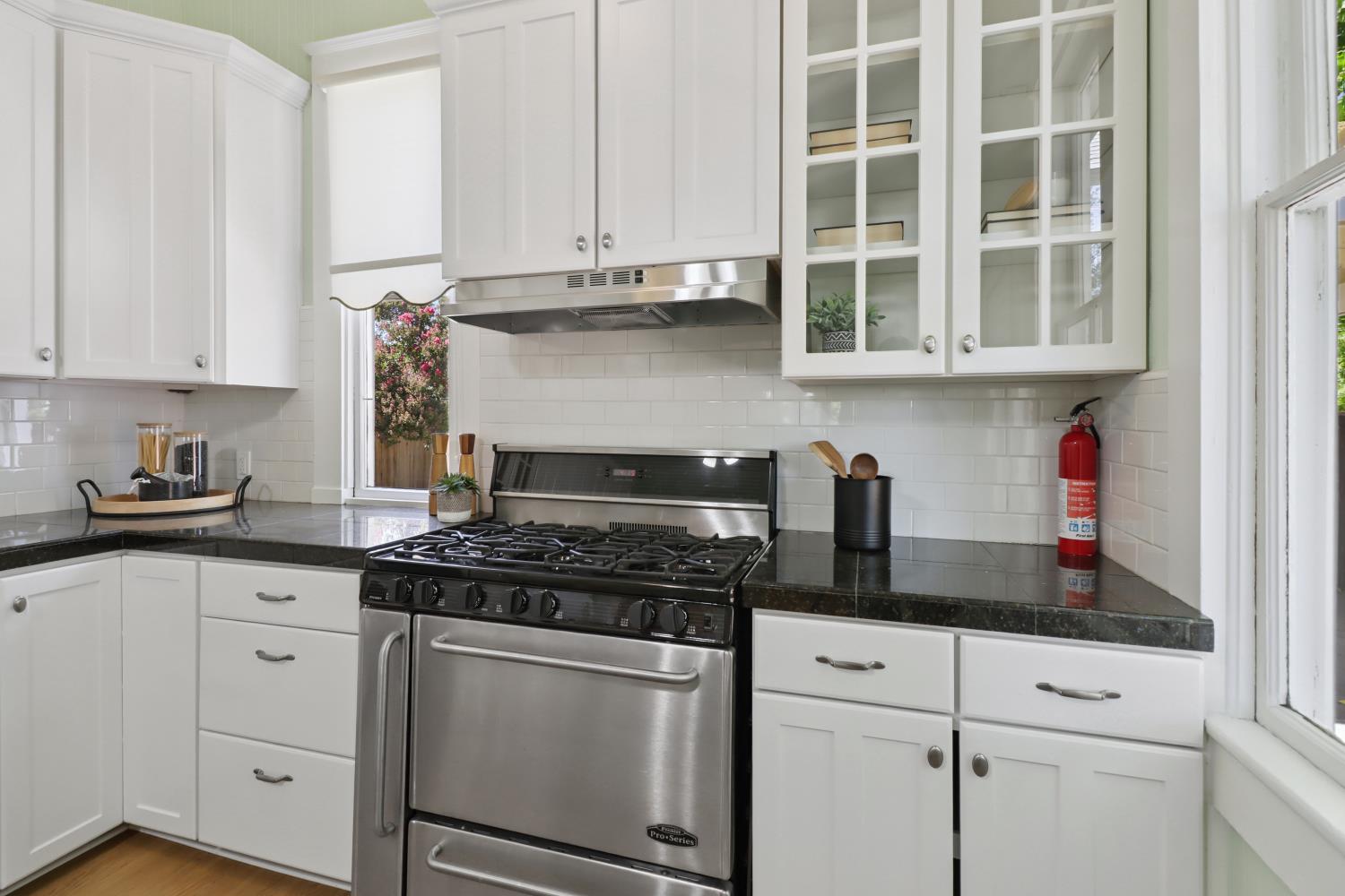 923 3rd Street
