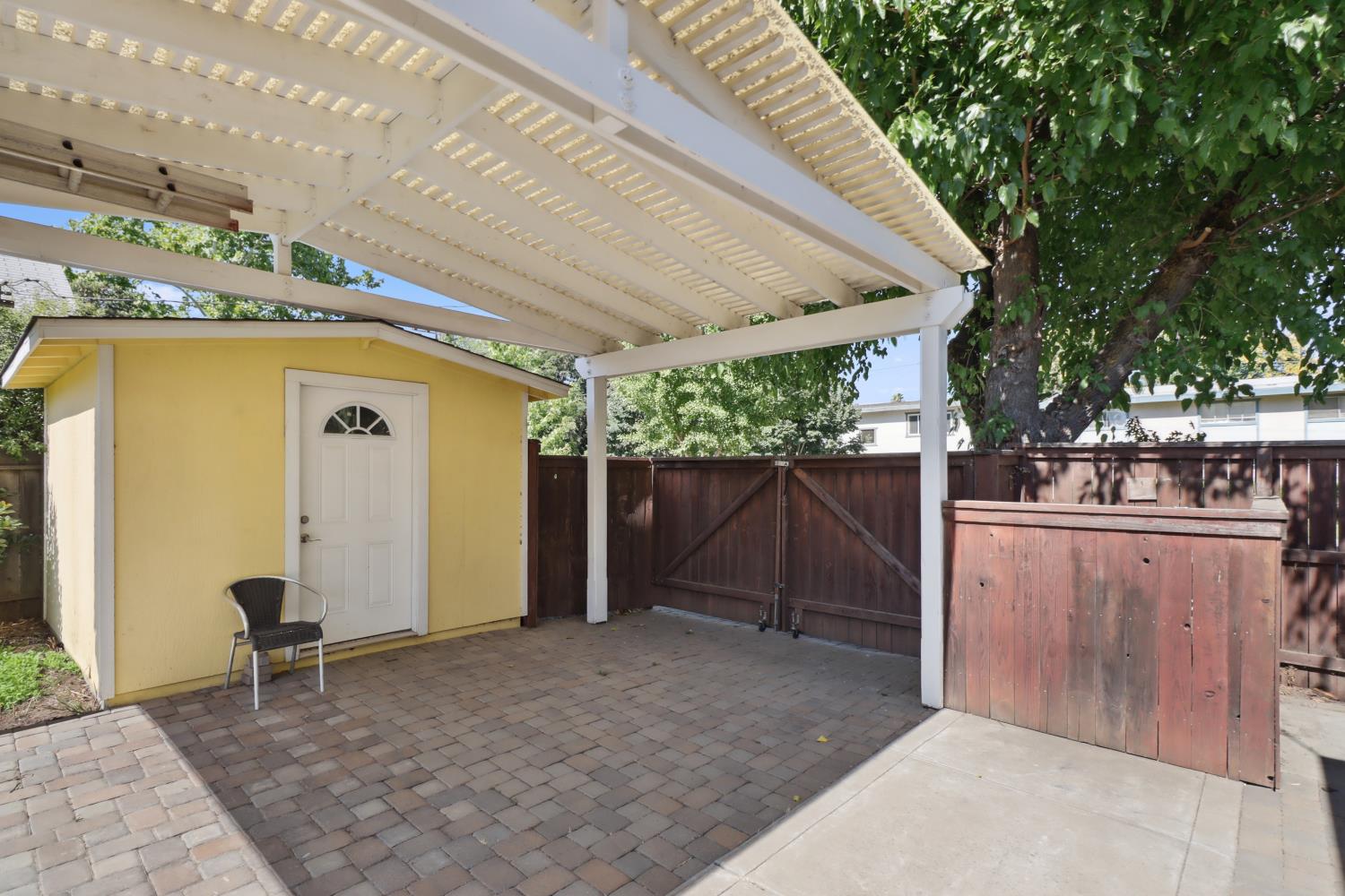 923 3rd Street