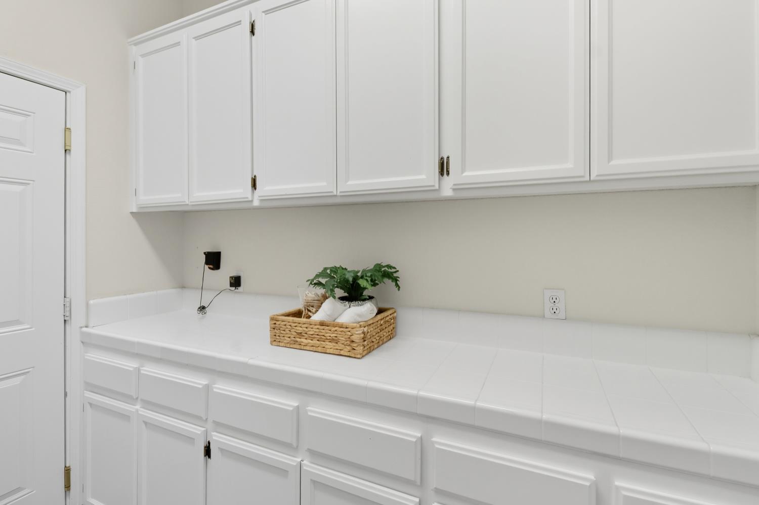 1527 Rio Grande Street