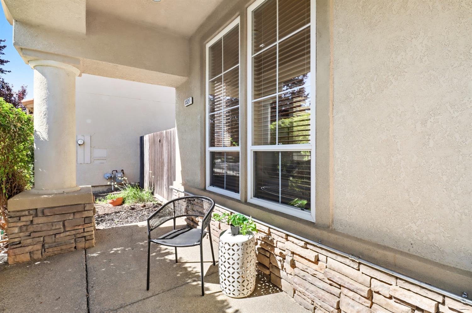 1527 Rio Grande Street