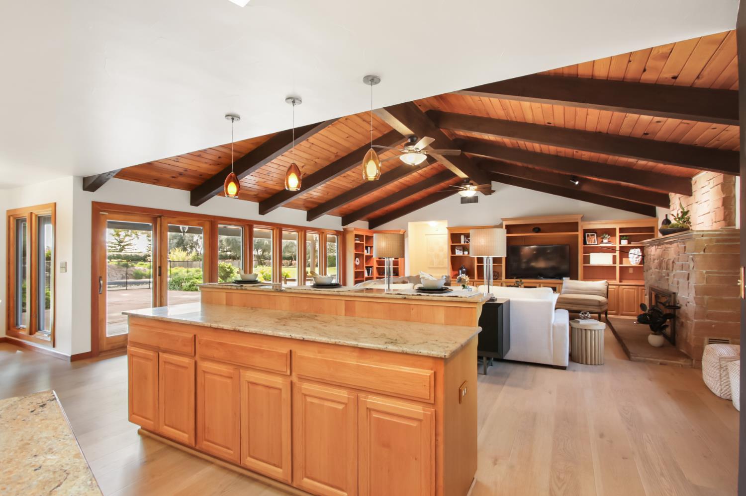 38385 Larue Way