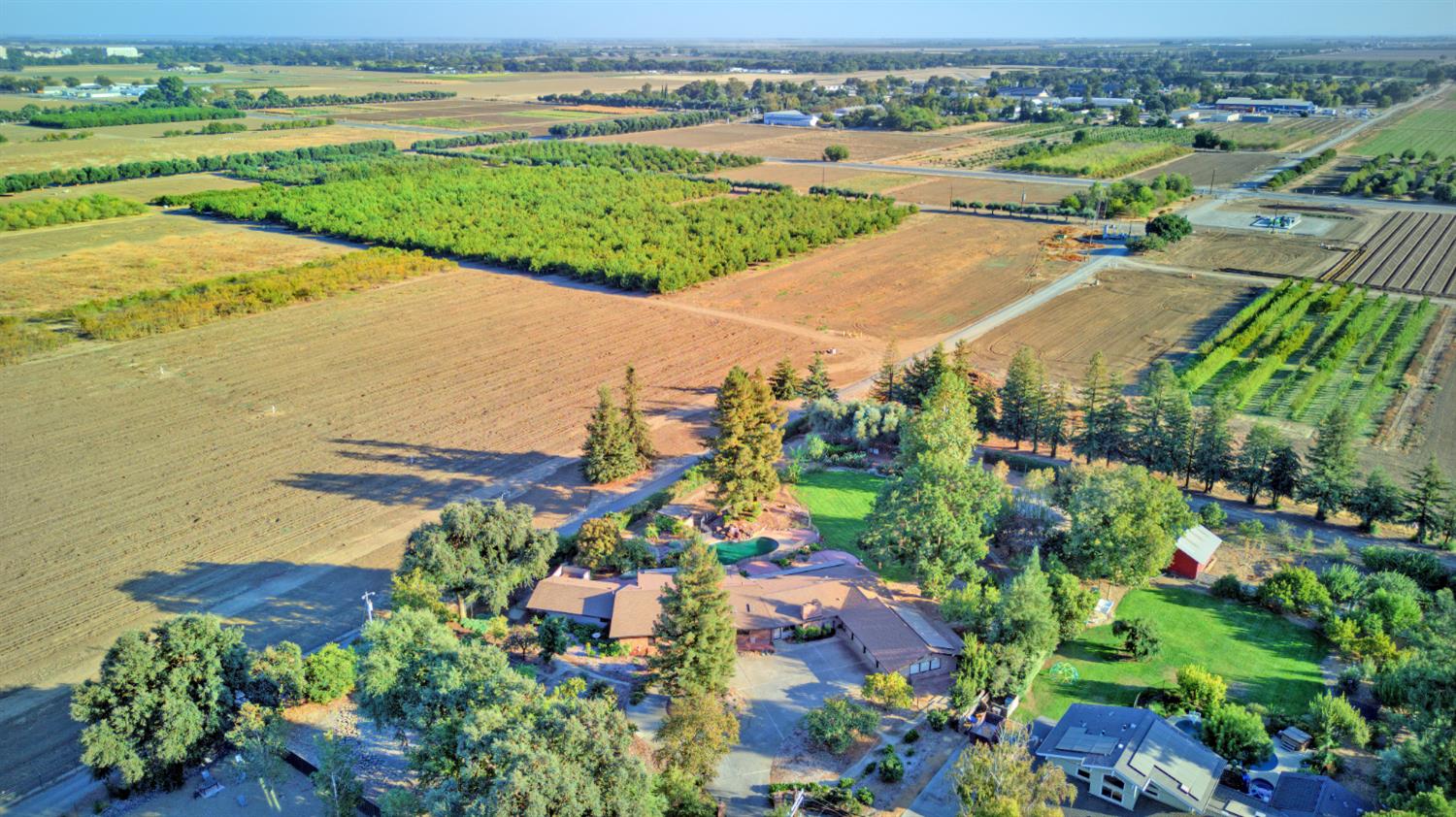 38385 Larue Way