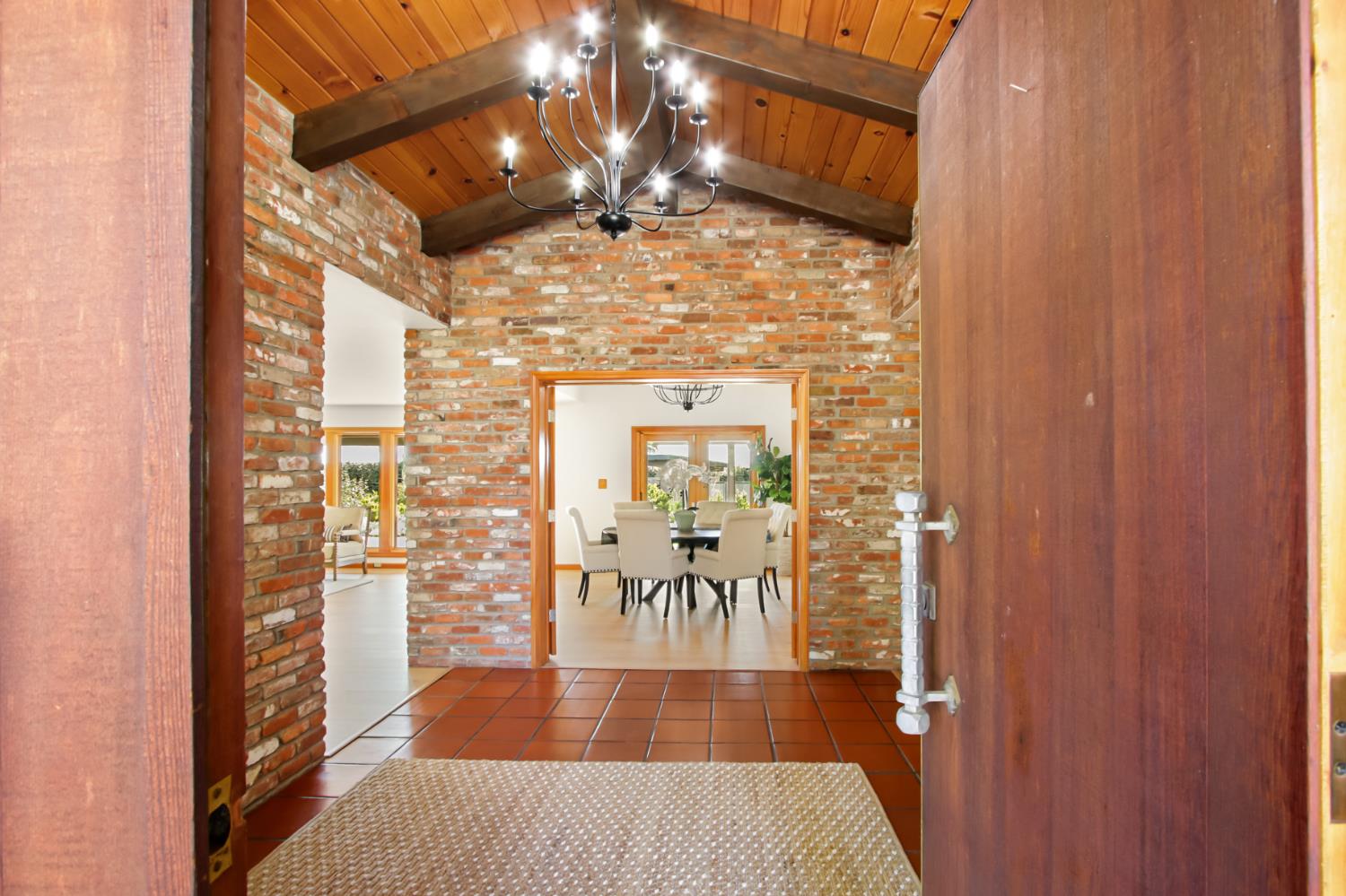 38385 Larue Way