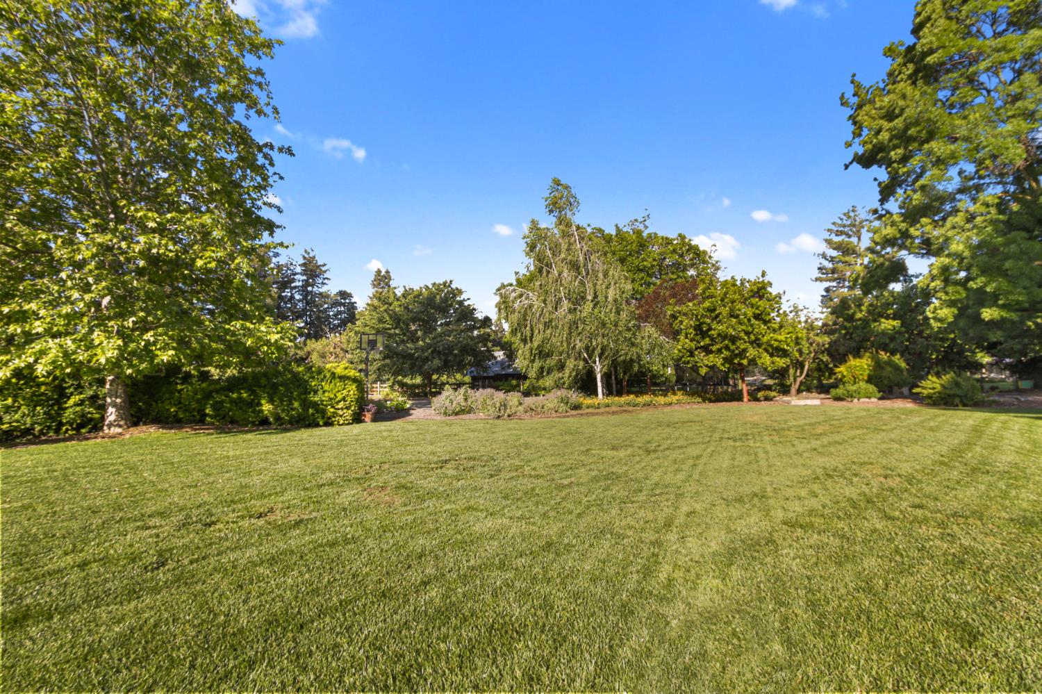 38385 Larue Way