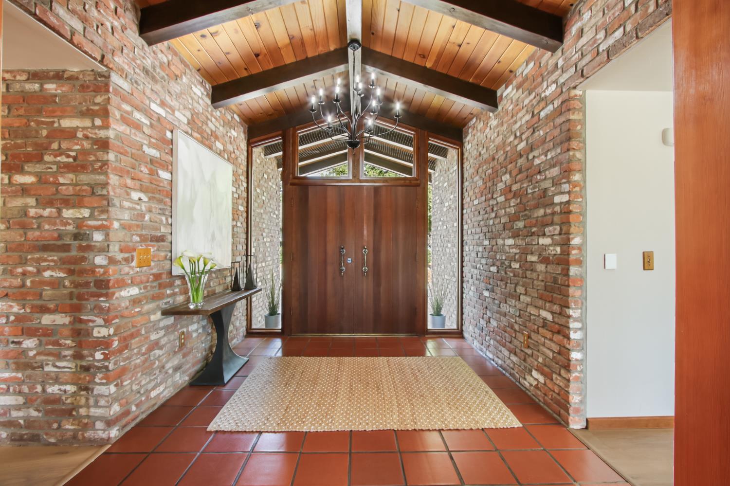 38385 Larue Way