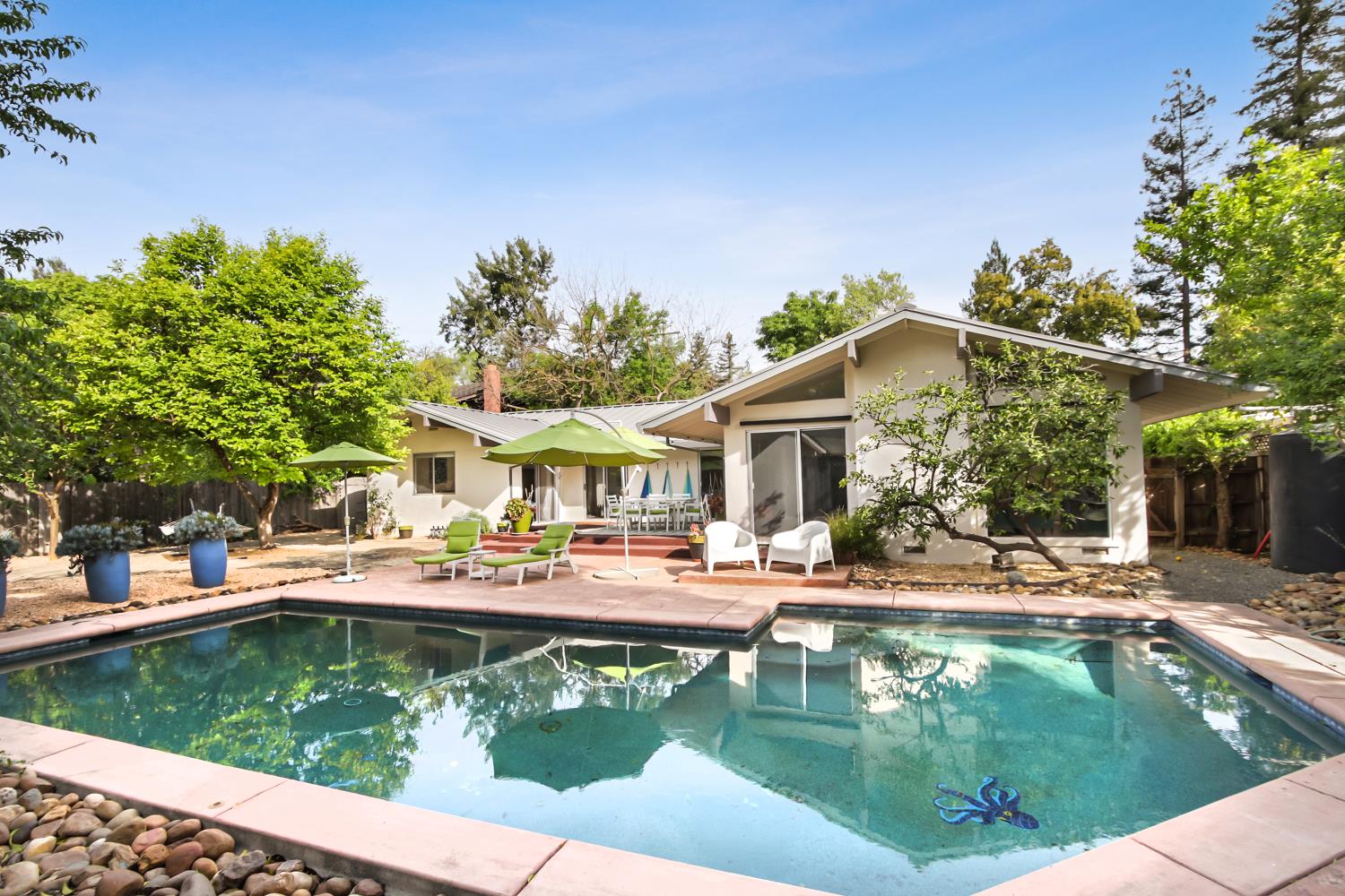 436 Scripps Drive
