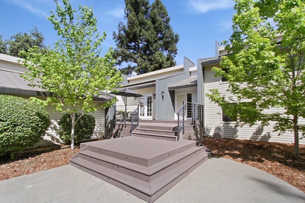 38364 Wisteria Way