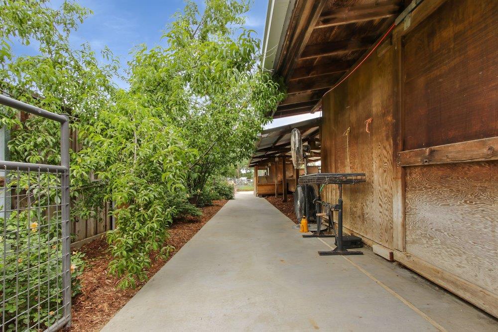 0 Russell Boulevard