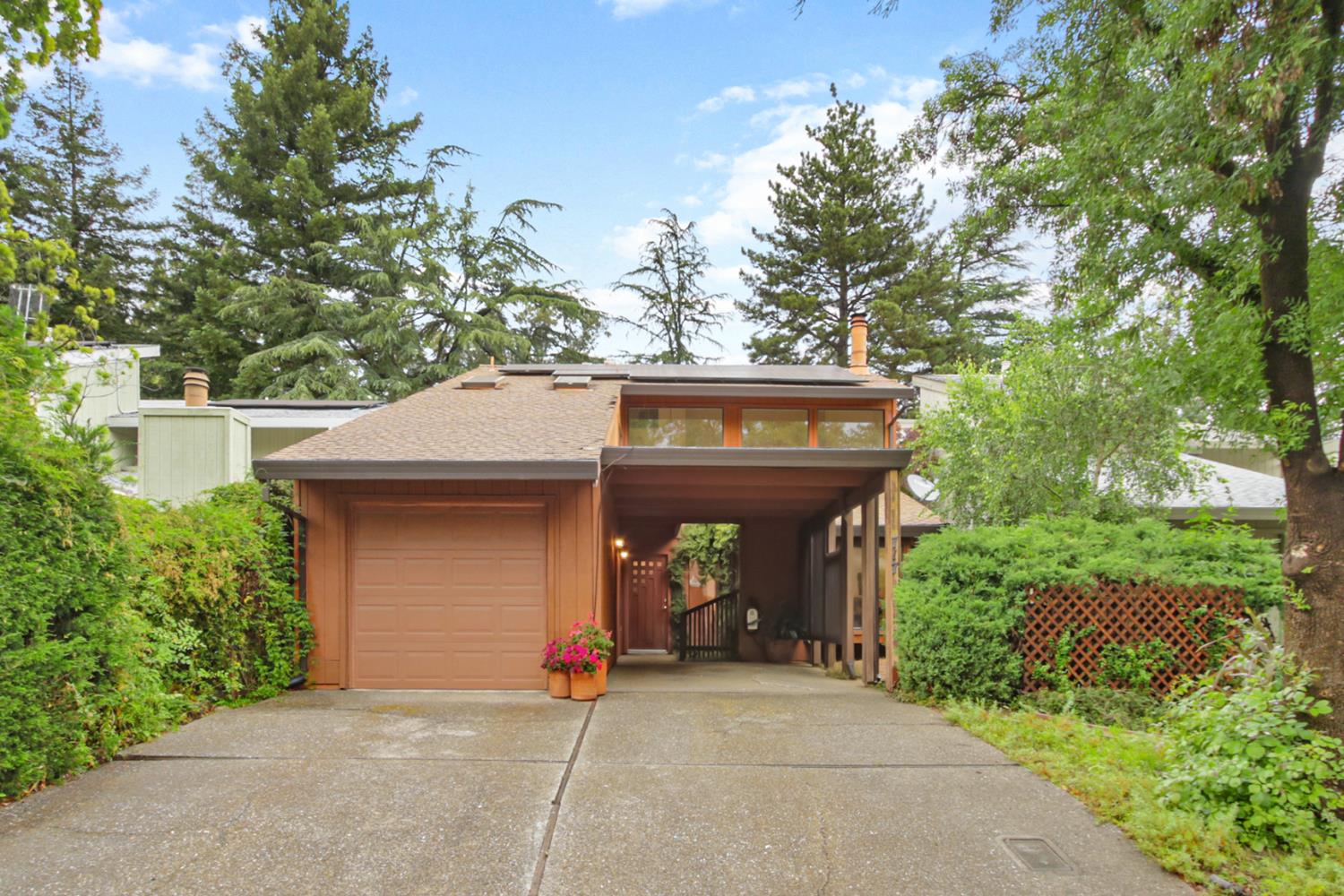 717 Bianco Court