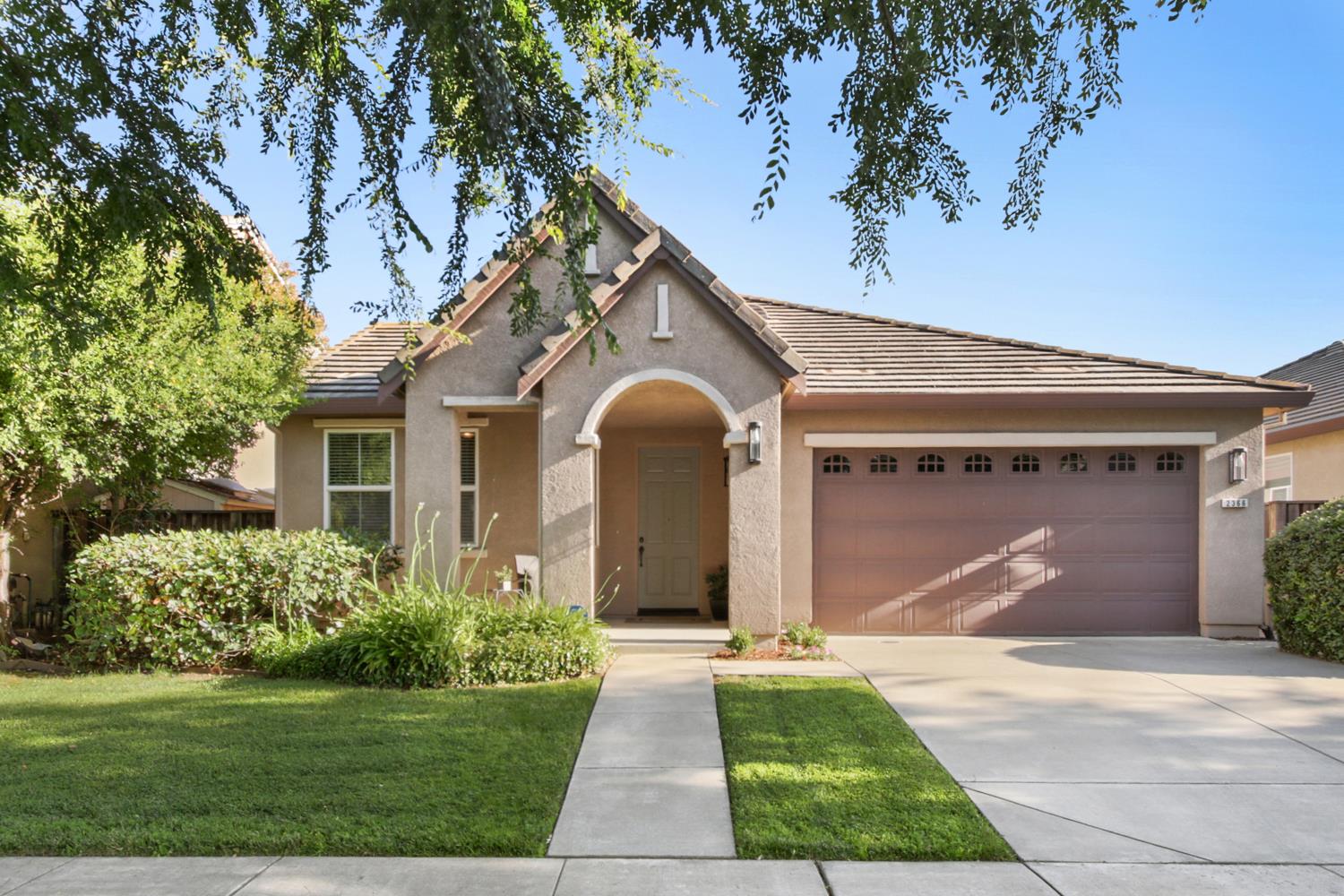 2366 Ortiz Avenue