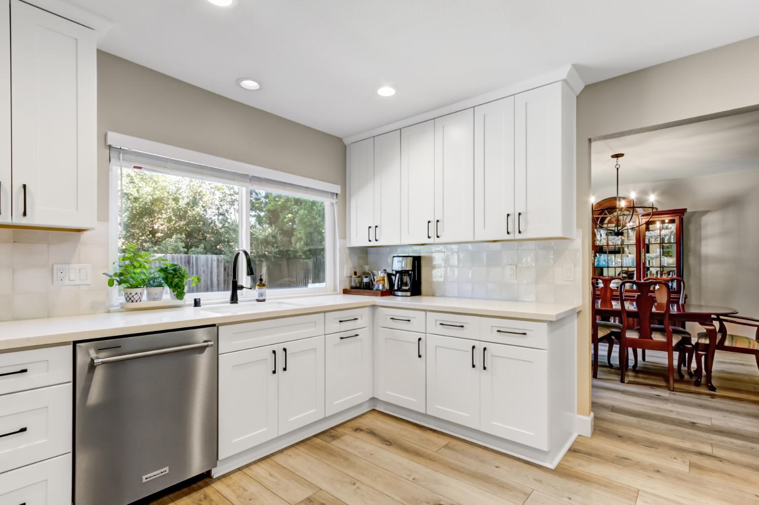 409 Encina Avenue