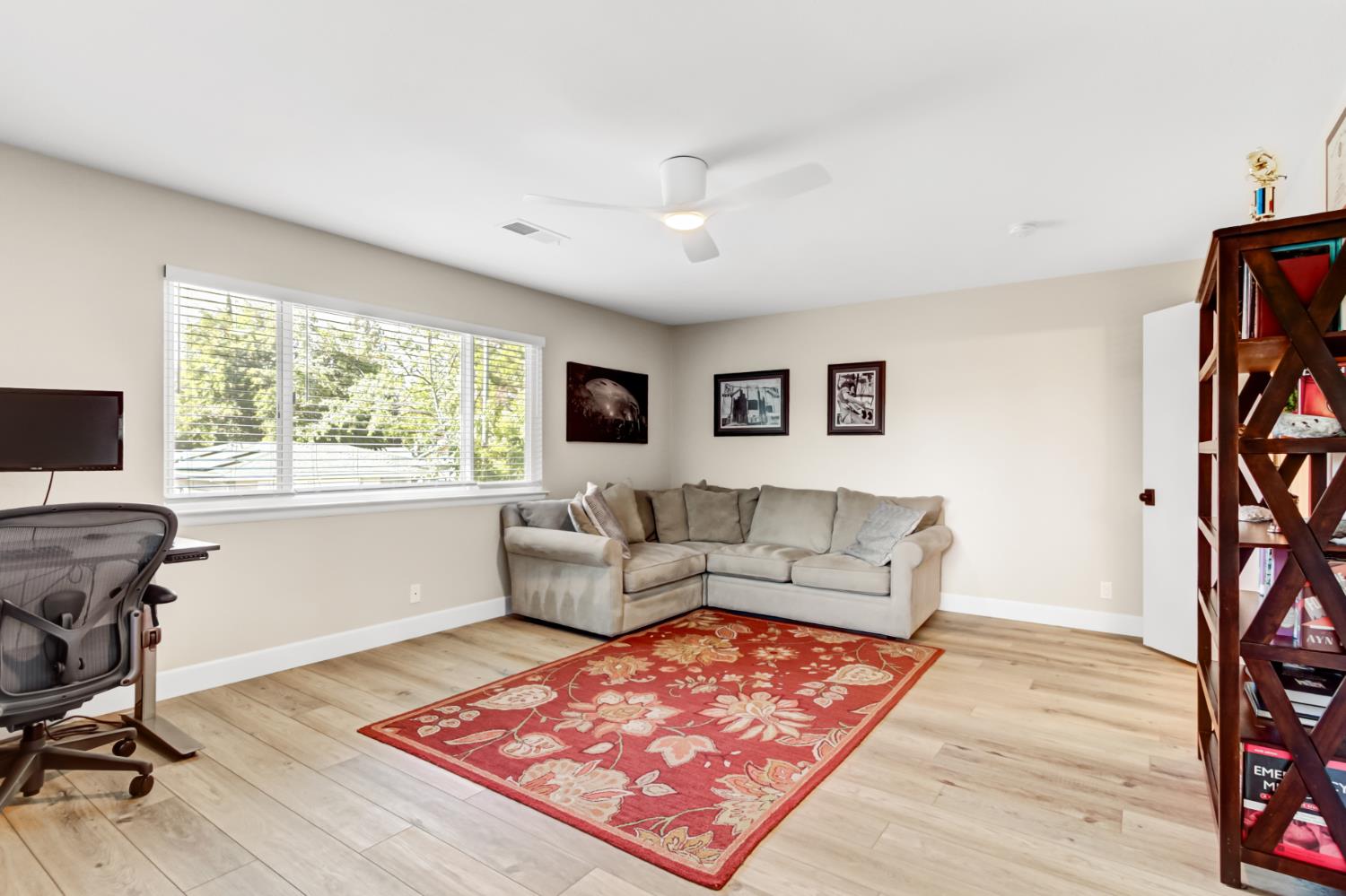 409 Encina Avenue