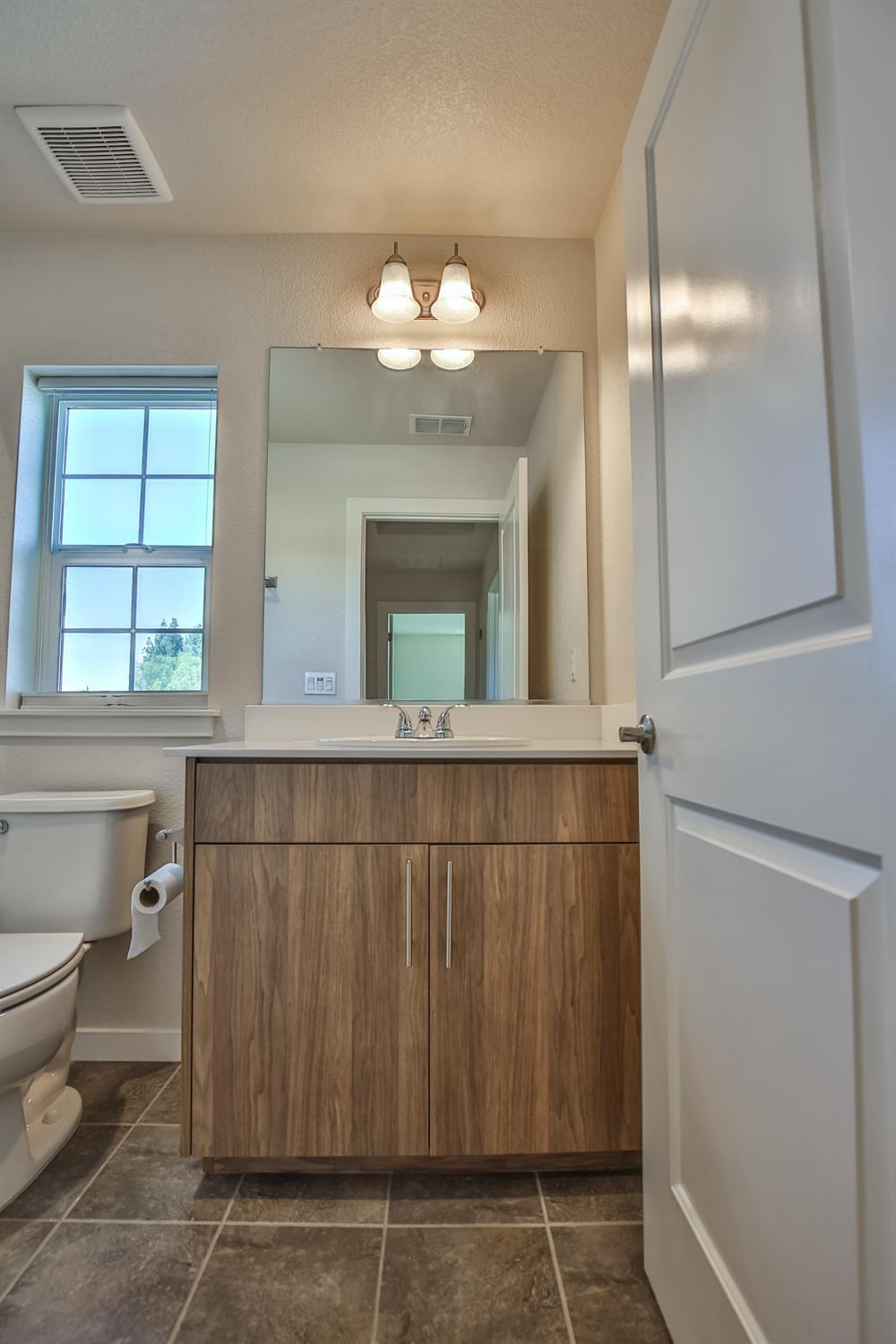 274 Florencia Place