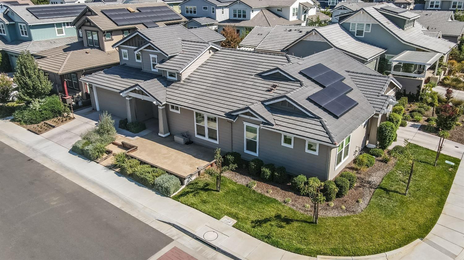 274 Florencia Place