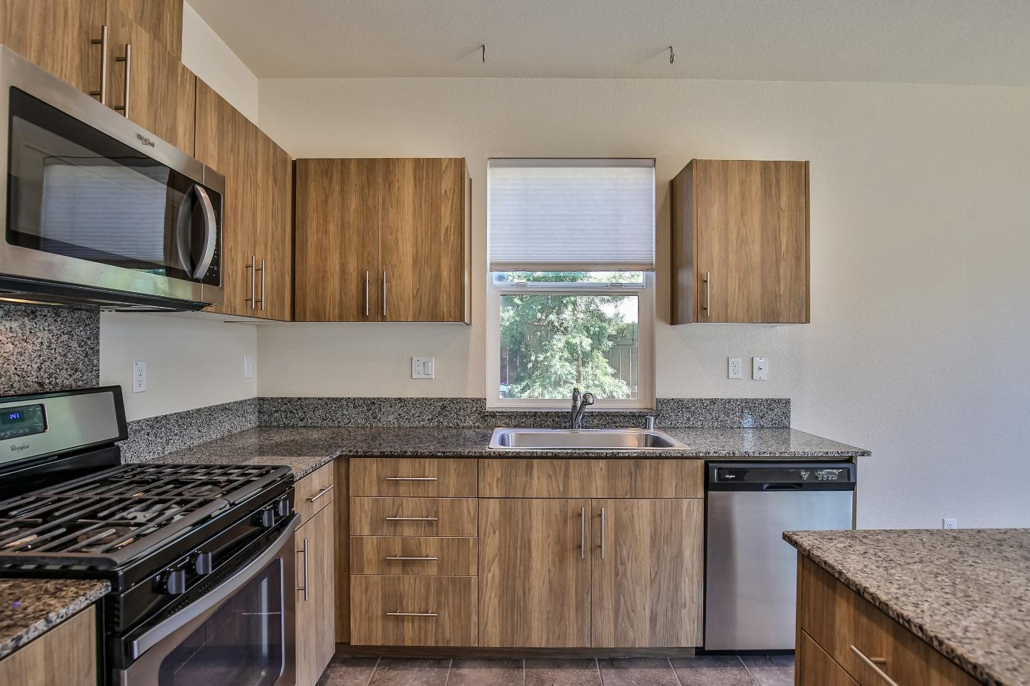 274 Florencia Place