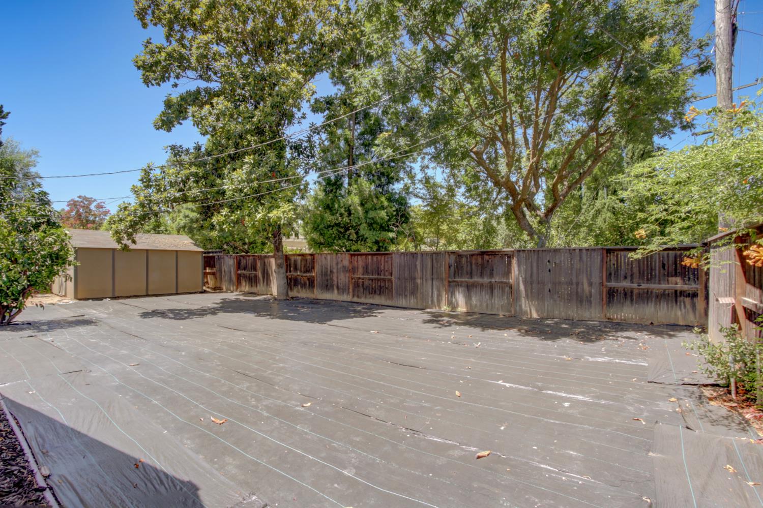 1307 W 8th Street