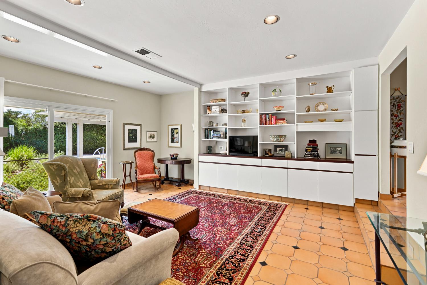 819 Sycamore Lane