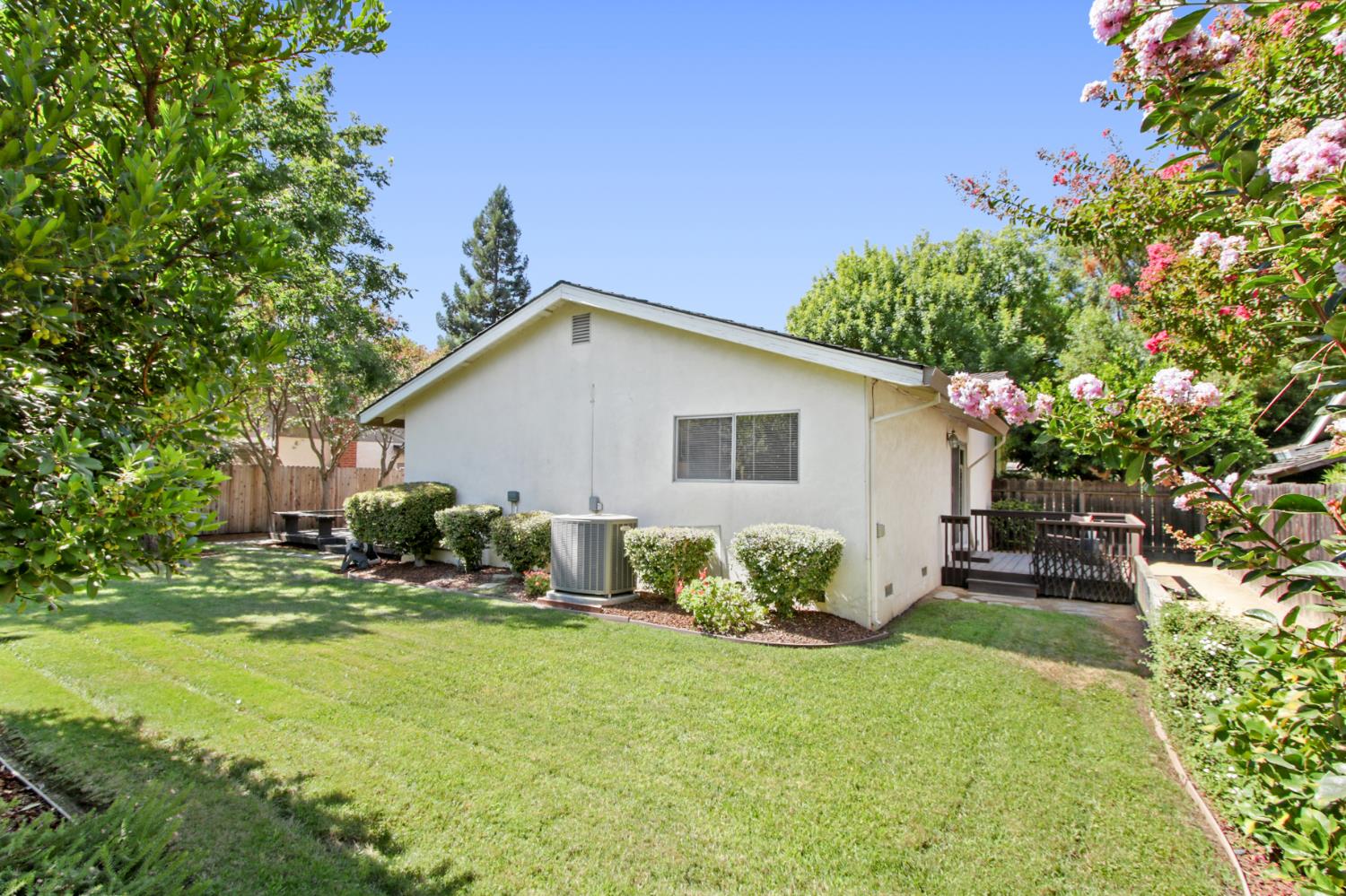 406 Anza Avenue