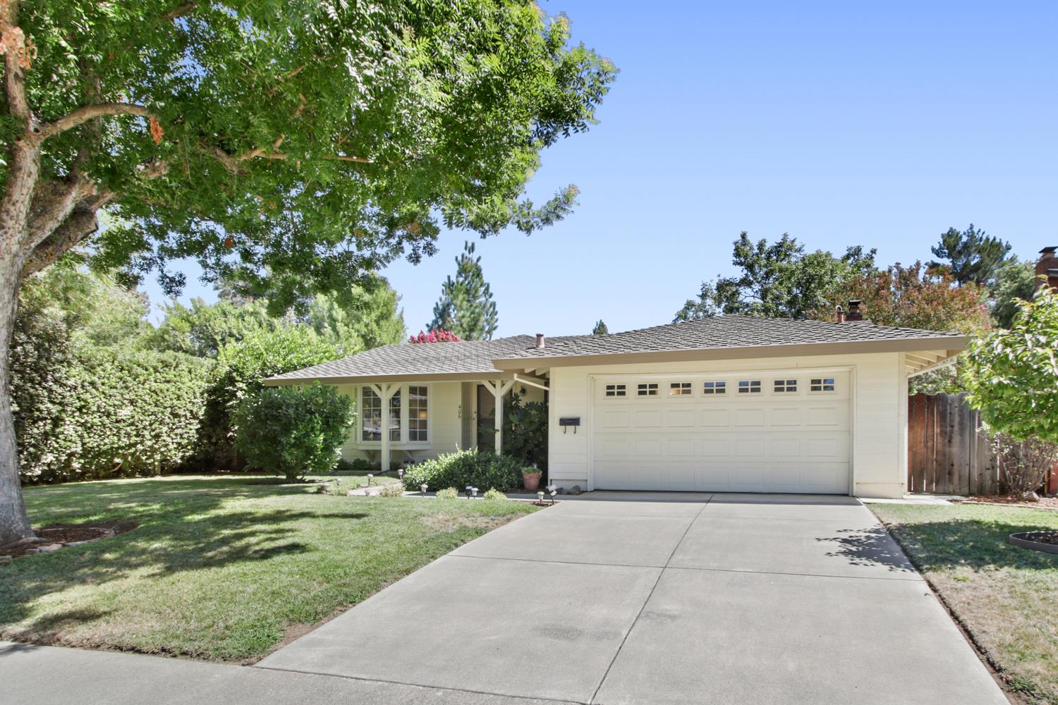 406 Anza Avenue
