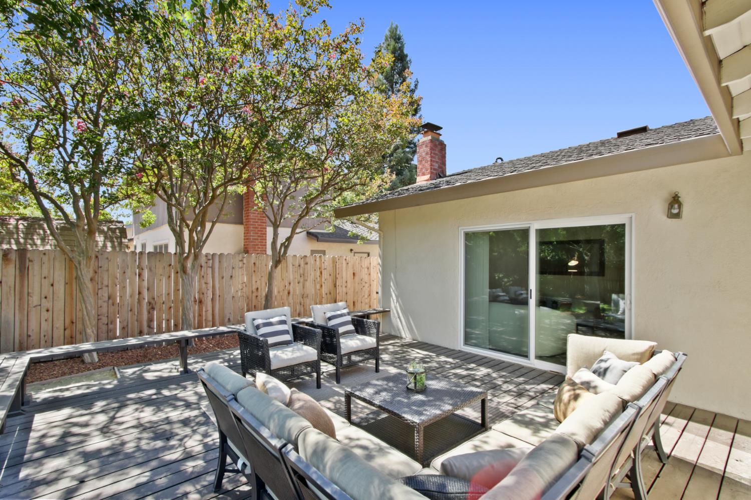 406 Anza Avenue