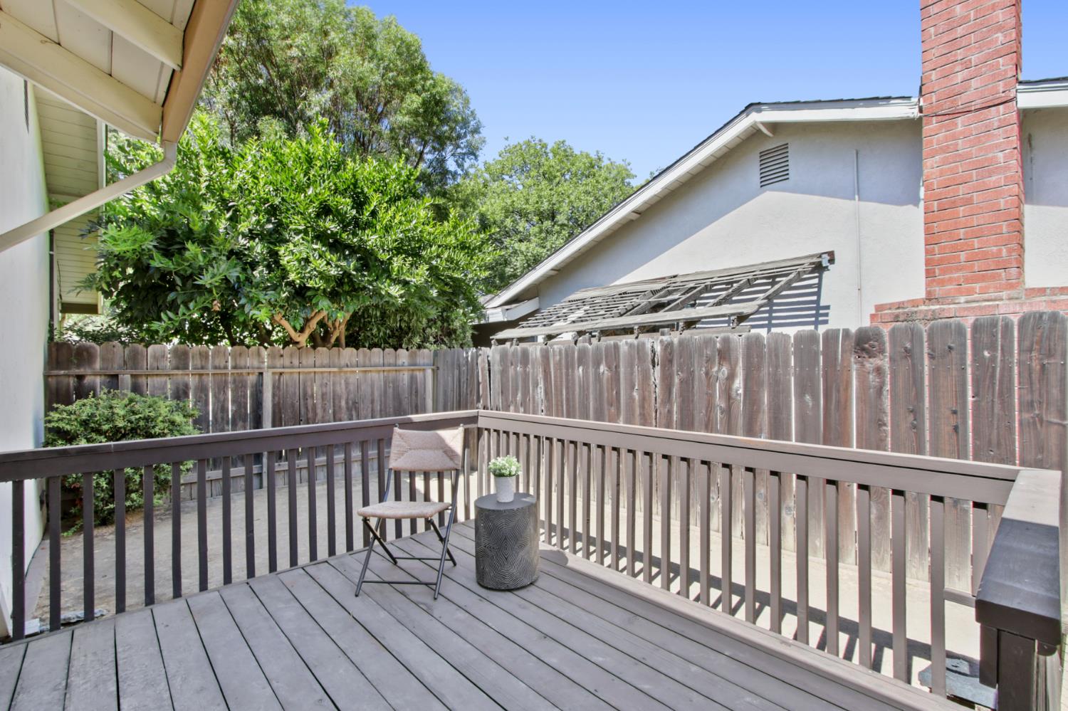 406 Anza Avenue