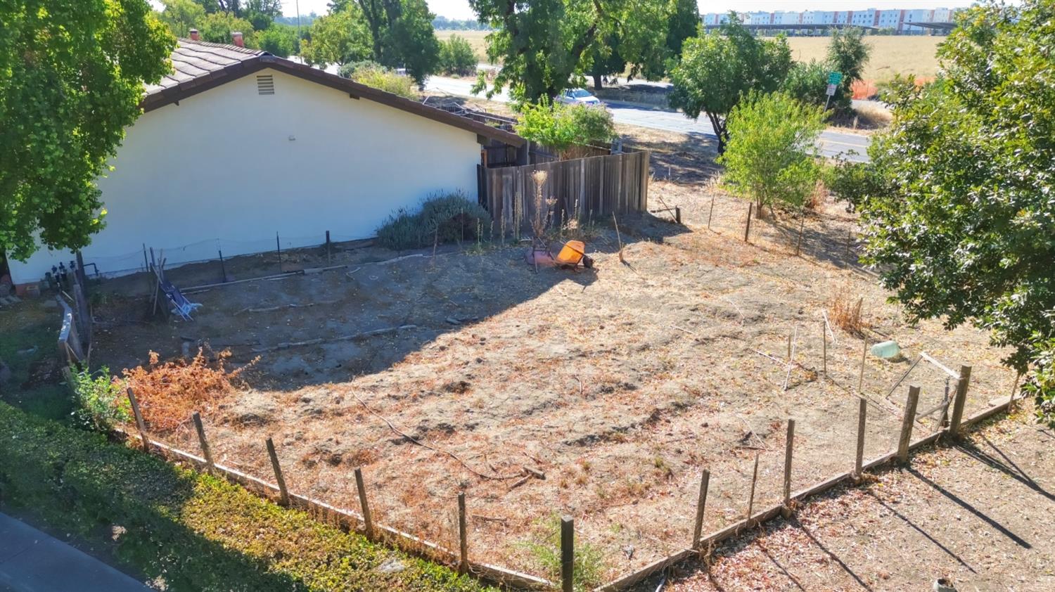 2310 Evenstar Lane