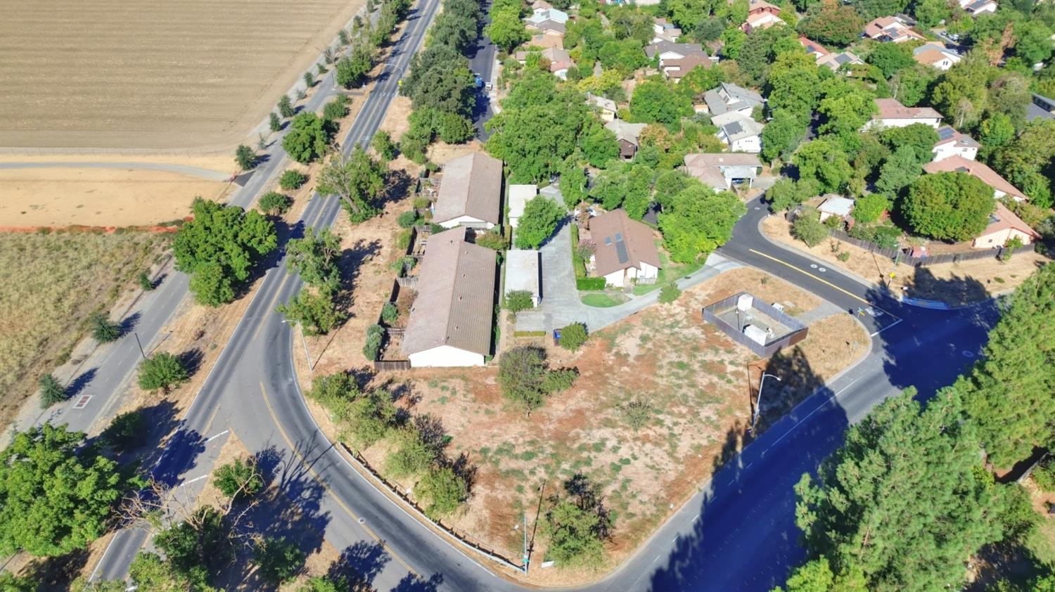 2310 Evenstar Lane