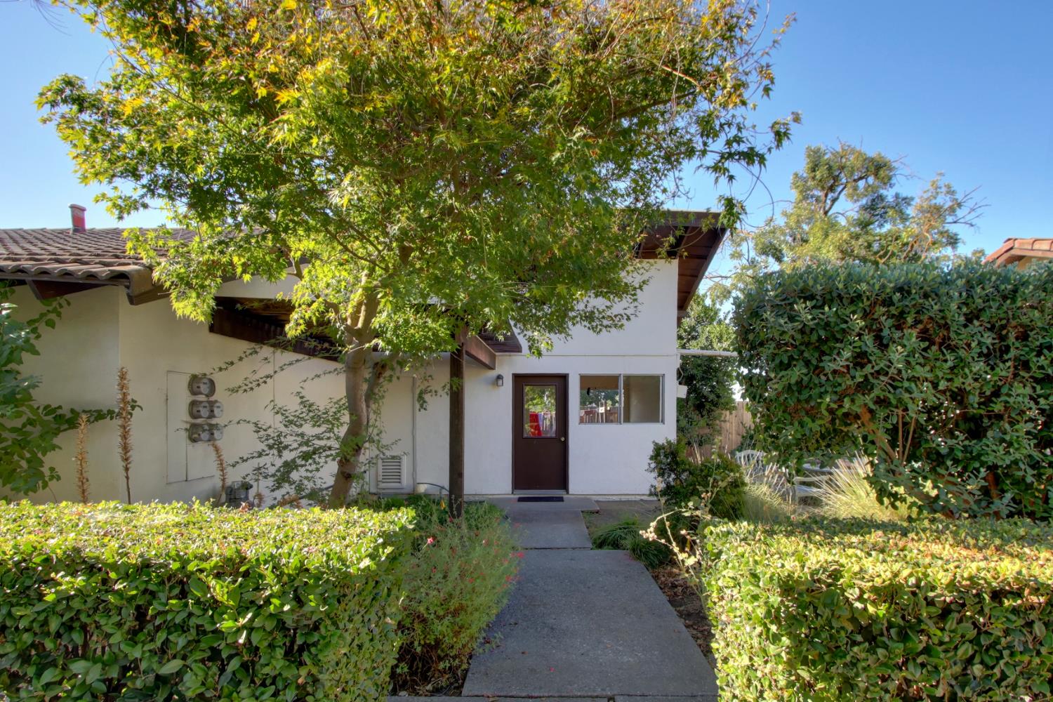 2310 Evenstar Lane